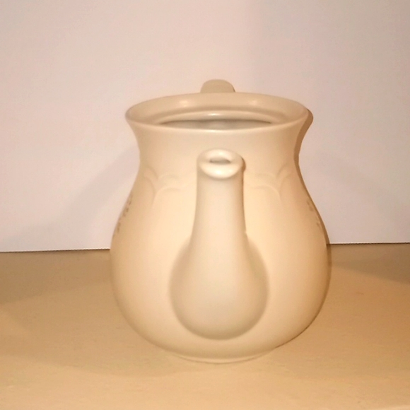 VTG- Pfaltzgraff Silver Heirloom 48 oz Beverage Server - Picture 4 of 10